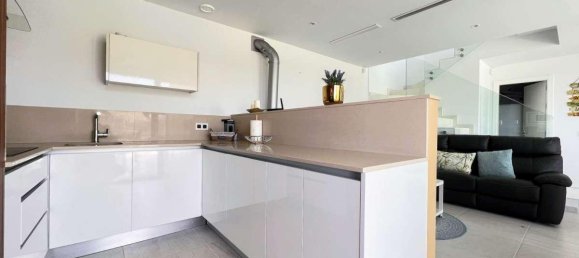 3 bedrooms Villa in San Miguel de Salinas, Spain No. 12741 9