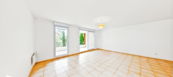 3 bedrooms Apartment in Marseille, France No. 312483 2