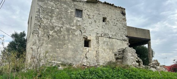 8 rooms Villa in Realmonte, Italy No. 271847 7