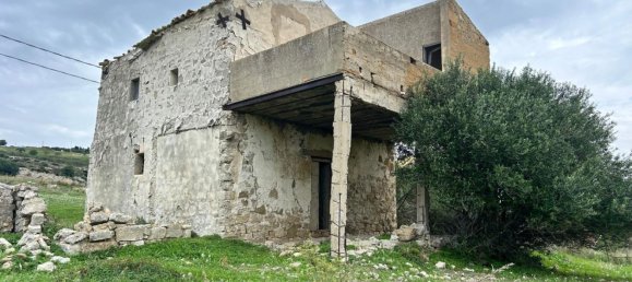 8 rooms Villa in Realmonte, Italy No. 271847 5