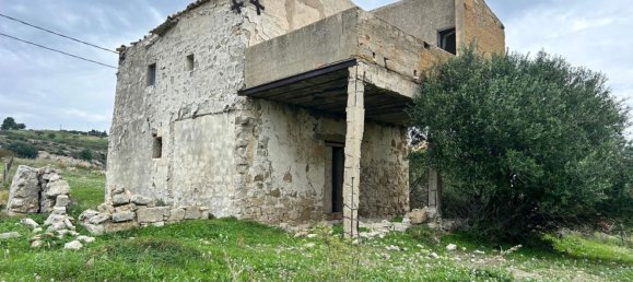 8 rooms Villa in Realmonte, Italy No. 271847 6