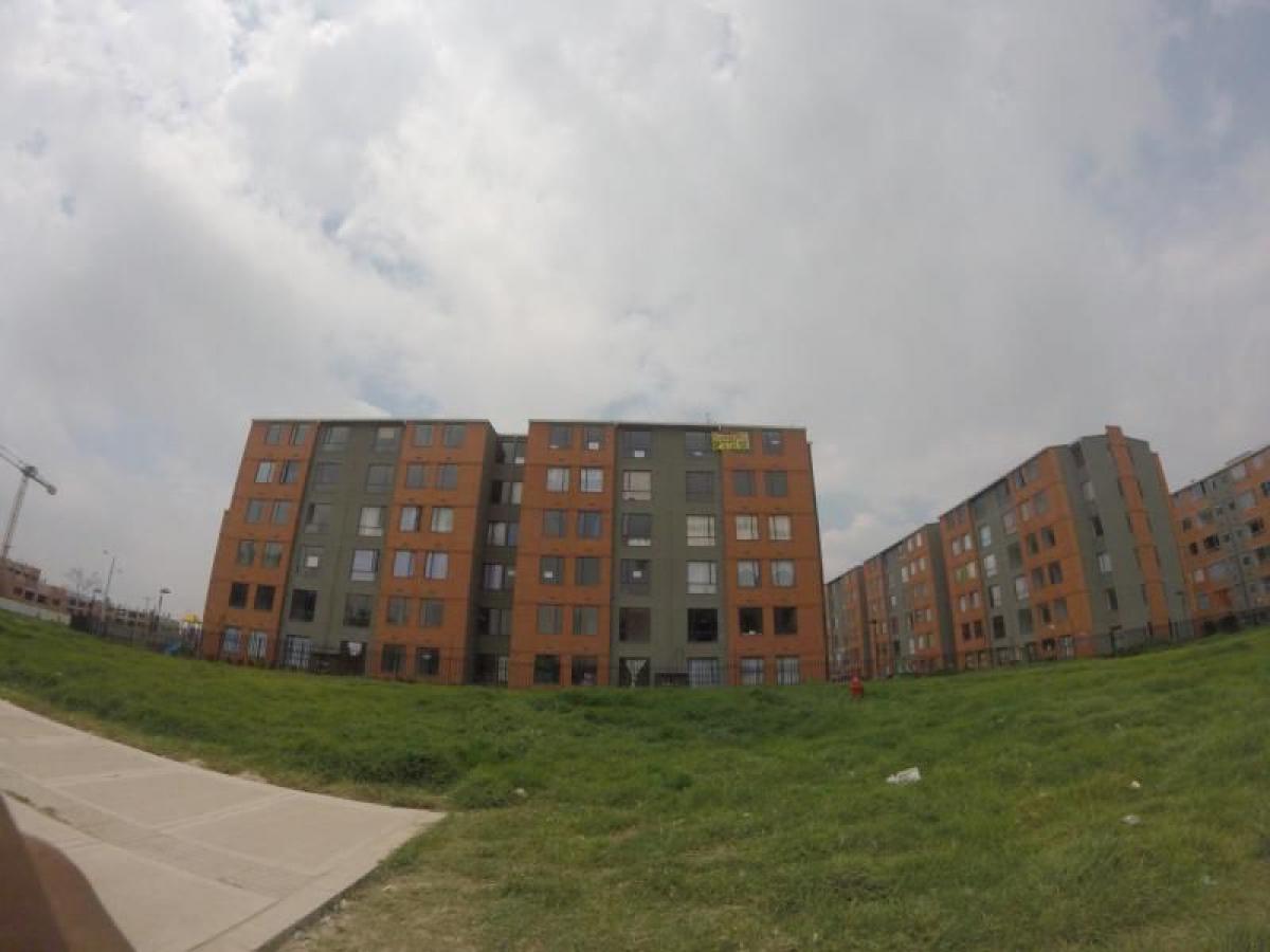 3 bedrooms House in Cundinamarca, Colombia No. 3791