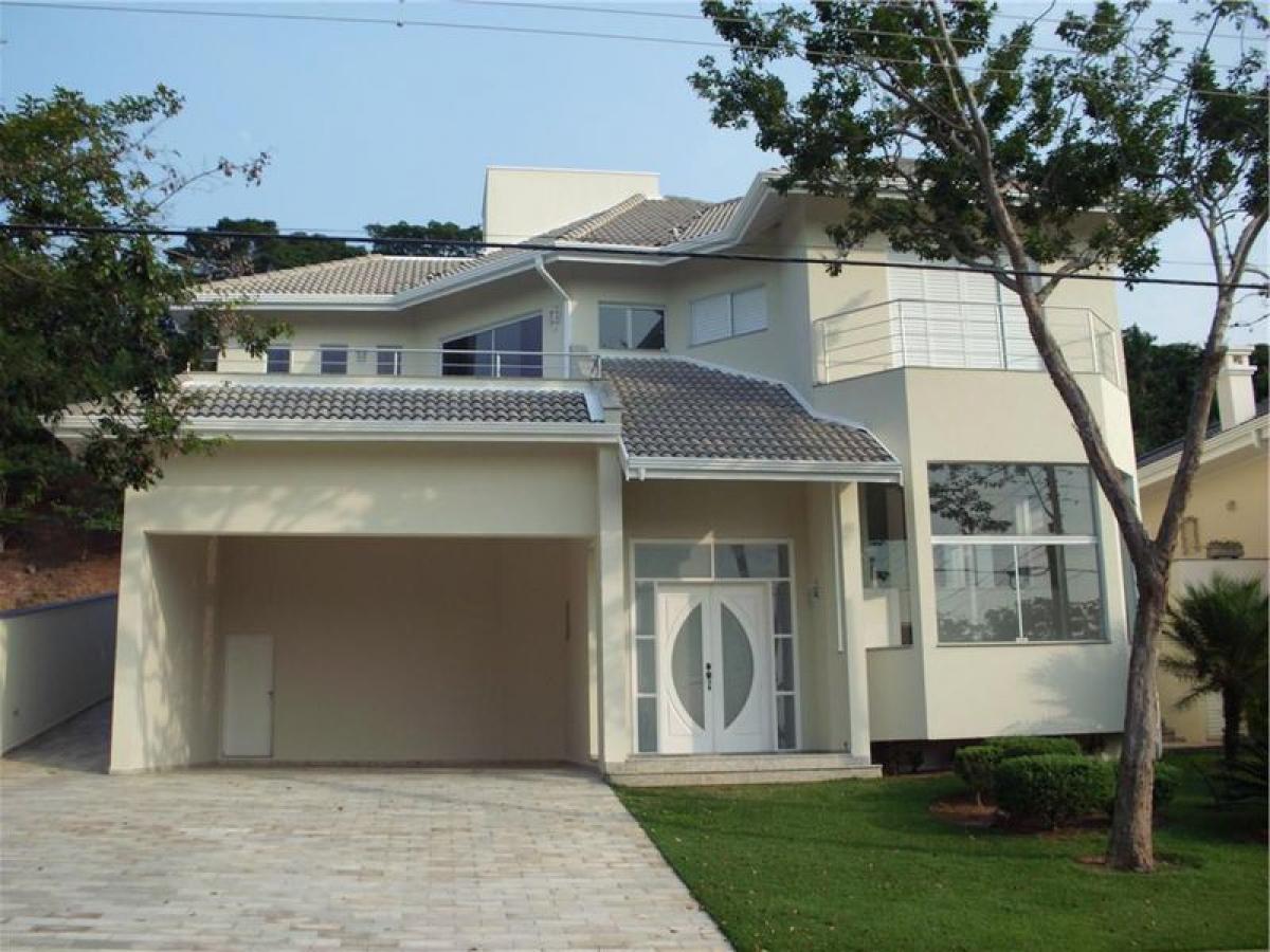 Casa de 5 dormitorios en Sao Paulo, Brazil No. 587340