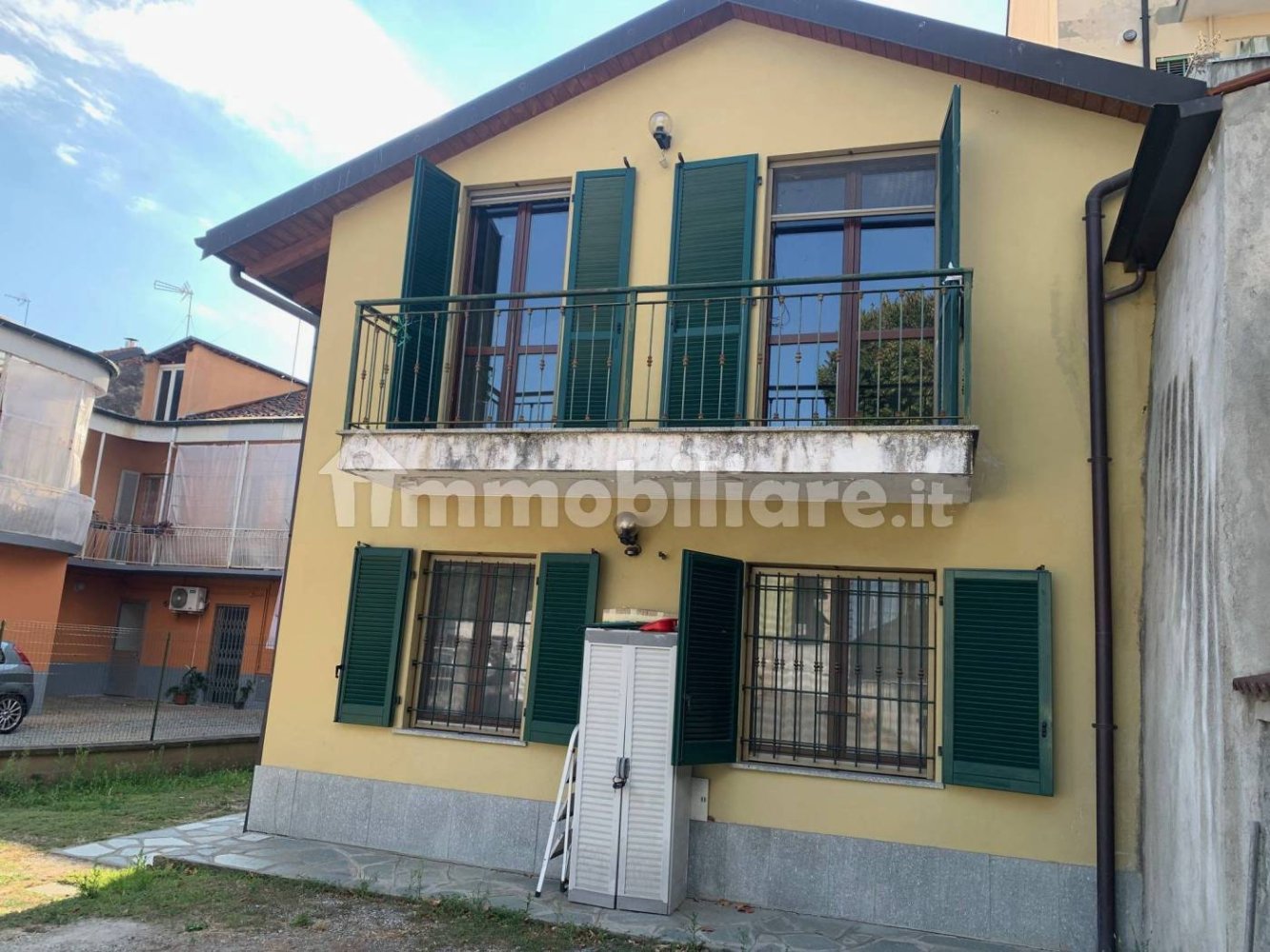 2 غرف نوم شقة في Grugliasco, Italy رقم 259868