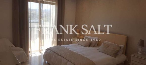 Квартира с 3 спальнями в Сент-Джулианс, Мальта № 6725 23