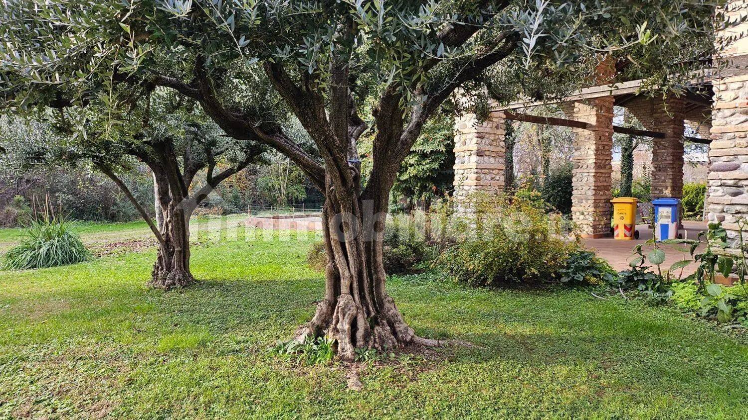 10 Schlafzimmer Villa in Carbonera, Italy, Nr. 205697