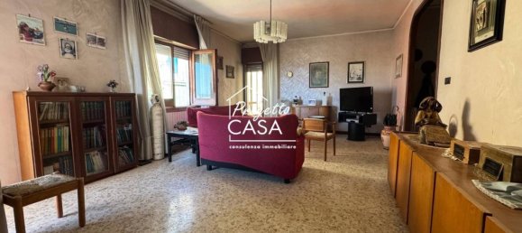 2 Schlafzimmer Wohnung in San Giorgio a Cremano, Italy, Nr. 260922 2