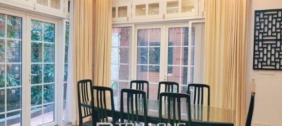 4 Schlafzimmer Villa in Tay Ho, Vietnam, Nr. 1913 8