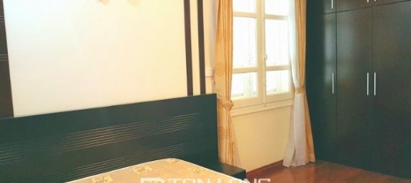 4 Schlafzimmer Villa in Tay Ho, Vietnam, Nr. 1913 10