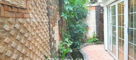 4 Schlafzimmer Villa in Tay Ho, Vietnam, Nr. 1913 22