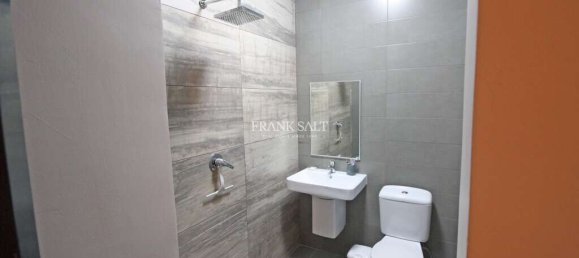 2 chambres Appartement à Sliema, Malta No. 9904 8