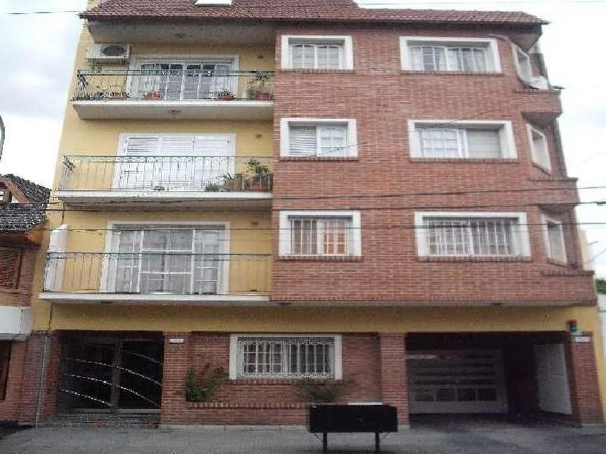 2 bedrooms House in Bermudez, Argentina No. 19002