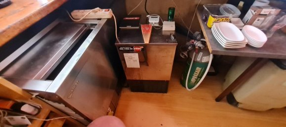 Gewerbliche Immobilie in Zaragoza, Spain 100m², Nr. 108225 8