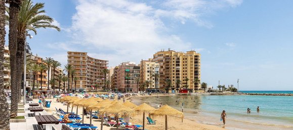 2 bedrooms Penthouse in Torrevieja, Spain No. 10945 16