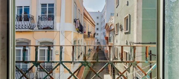 9 bedrooms Building in Setubal, Portugal No. 68849 4