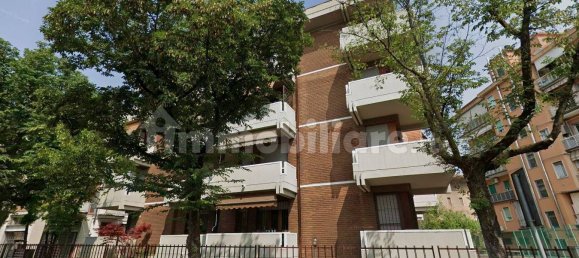 Apartamento de 2 dormitorios en Verona, Italy No. 277245 4
