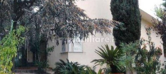 5 rooms Villa in Pesaro, Italy No. 74040 3