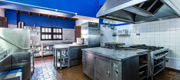 340m² Commercial property in Silves, Portugal No. 337248 13