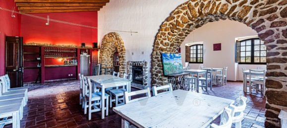 340m² Commercial property in Silves, Portugal No. 337248 9