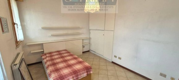 3 rooms Apartment in Rome, Italy No. 30873 4