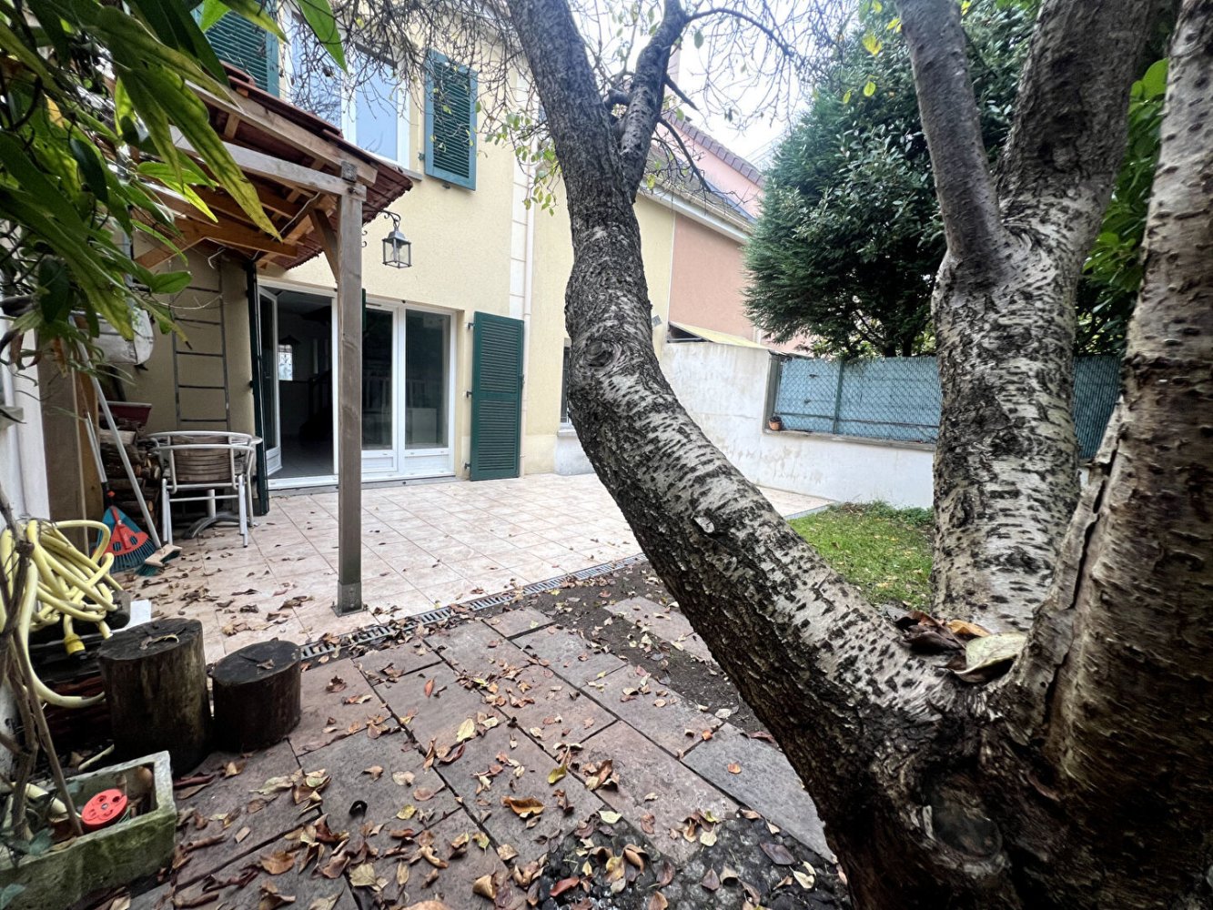 4 chambres Maison à Nanterre, France No. 151018