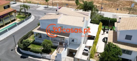 Casa de 5 dormitorios en Montenegro, Portugal No. 120023 21