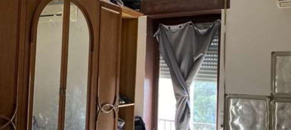 2 bedrooms Apartment in Baranzate, Italy No. 370077 3