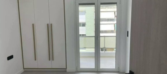 5 rooms Apartment in Nea Smyrni, Greece No. 3474 10