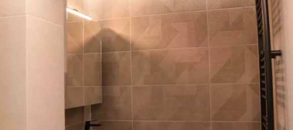 5 rooms Apartment in Nea Smyrni, Greece No. 3474 9