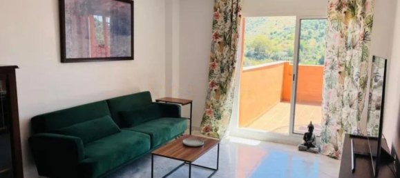 2 bedrooms Penthouse in Marbella, Spain No. 99668 4