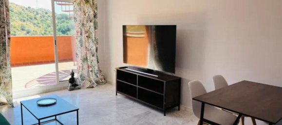 2 bedrooms Penthouse in Marbella, Spain No. 99668 3