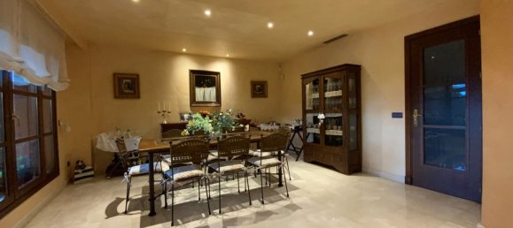 Villa de 5 dormitorios en Marbella, Spain No. 147515 17