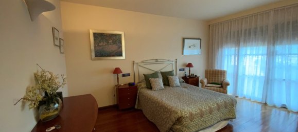 Villa de 5 dormitorios en Marbella, Spain No. 147515 10