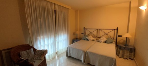 Villa de 5 dormitorios en Marbella, Spain No. 147515 11