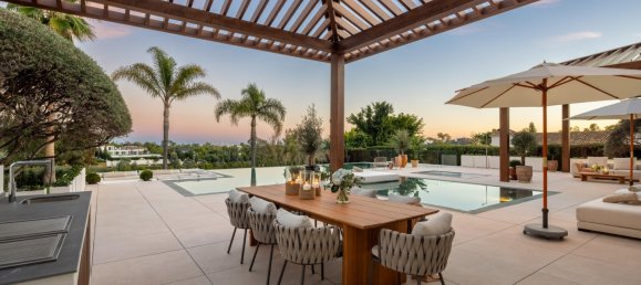 6 bedrooms Villa in Marbella, Spain No. 106172 26