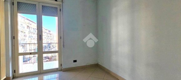 2 bedrooms Apartment in Naples, Italy No. 31594 10