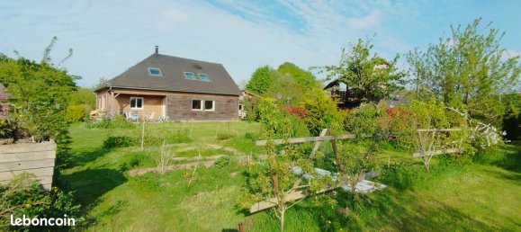 3 bedrooms House in Eure, France No. 334409 2