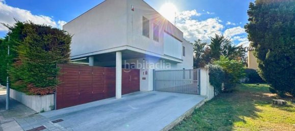 4 bedrooms House in Figueres, Spain No. 86551 35