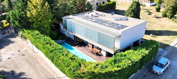 4 bedrooms House in Figueres, Spain No. 86551 36