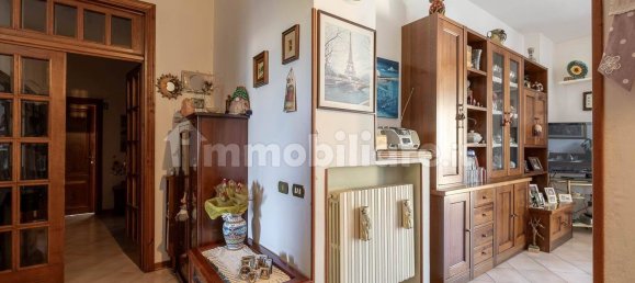 3 Schlafzimmer Wohnung in Poggibonsi, Italy, Nr. 109798 2