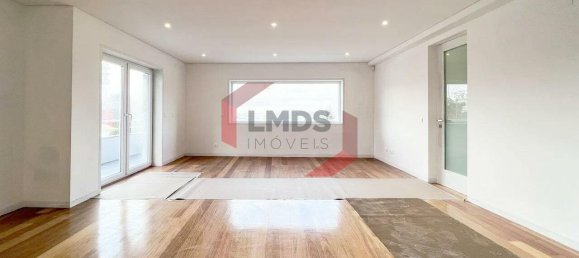 4 chambres Maison de ville à Vila Nova de Gaia, Portugal No. 17776 5