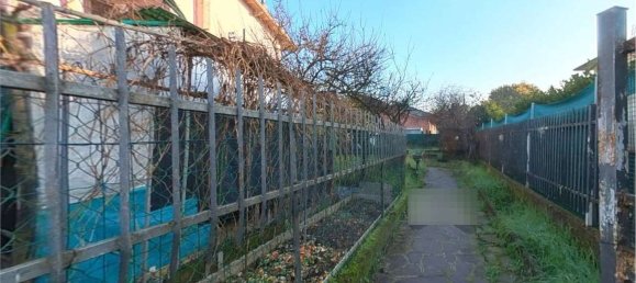 Квартира с 3 комнатами в Монте Кремаско, Италия № 3970 9