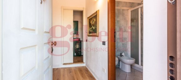 3-Zimmer Doppelhaus in Milan, Italy, Nr. 263941 9