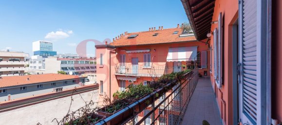 3-Zimmer Doppelhaus in Milan, Italy, Nr. 263941 5