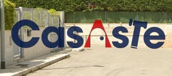 9-salle Maison à Trani, Italy No. 35035 2