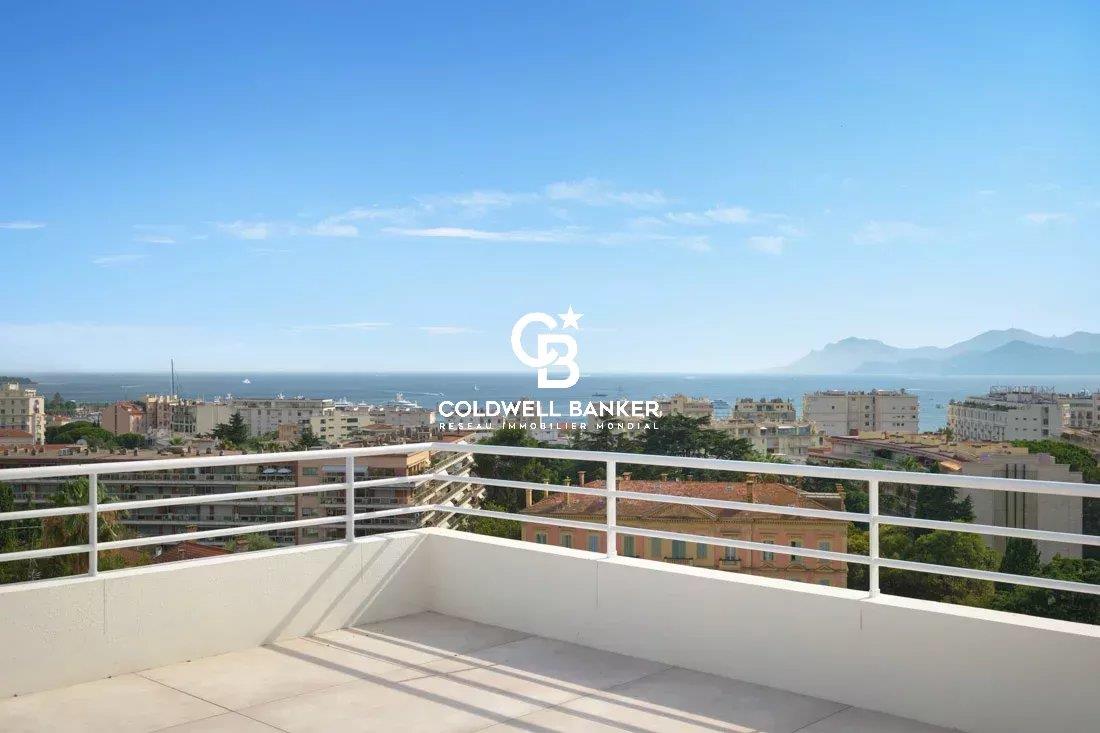 3 bedrooms Apartment in Cannes, France No. 294695