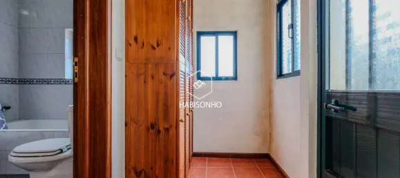 4 bedrooms House in Madalena, Portugal No. 93469 17