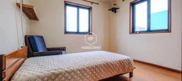 4 bedrooms House in Madalena, Portugal No. 93469 8