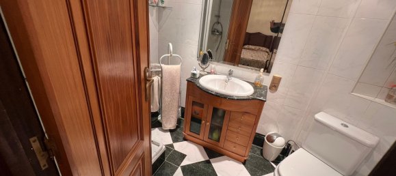 Apartamento de 4 dormitorios en Salamanca, Spain No. 107900 14