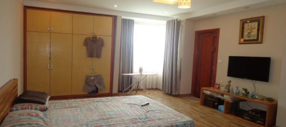 4 bedrooms House in Tay Ho, Vietnam No. 7066 14